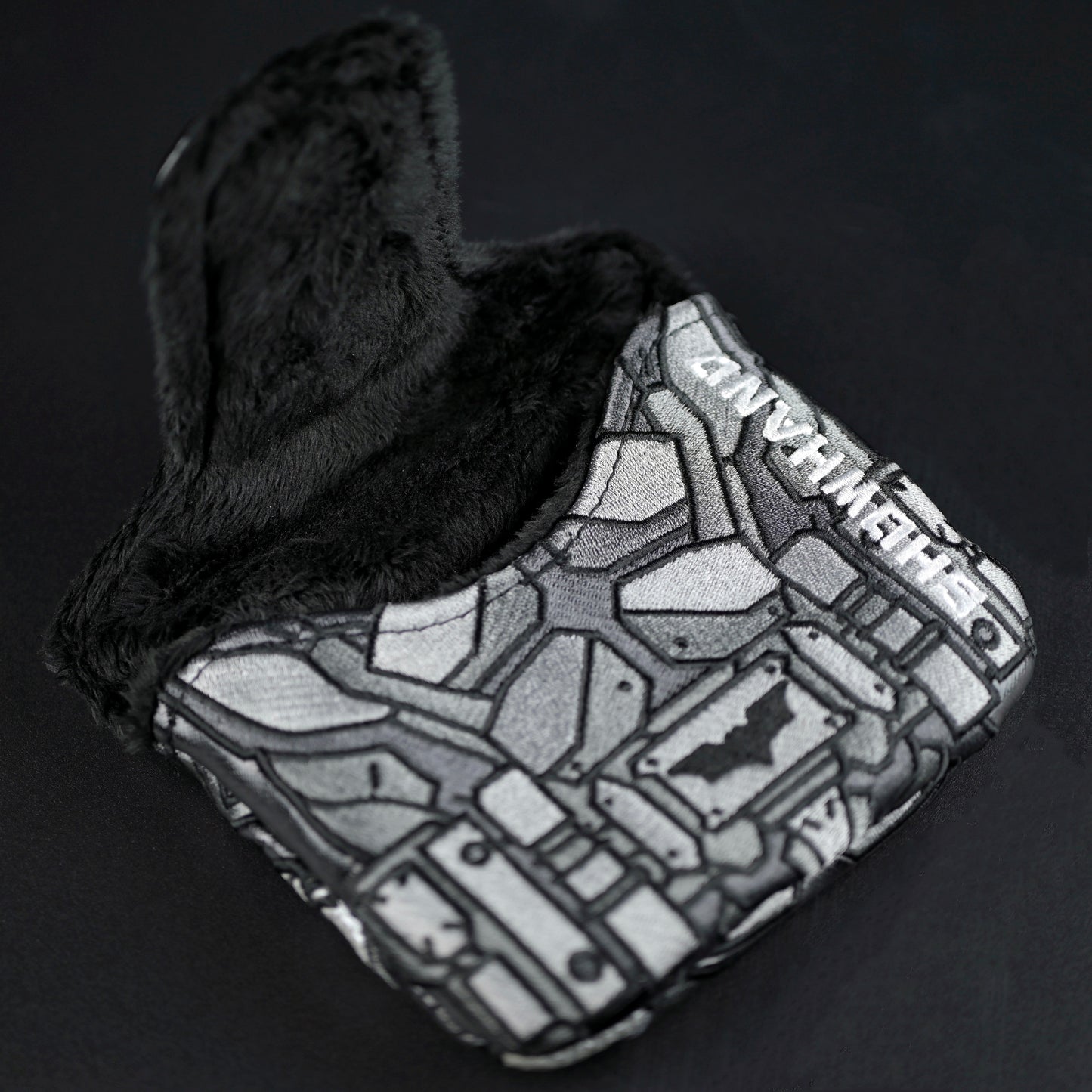 Super Suits "Dark Bat"-Mallet Putter Headcover