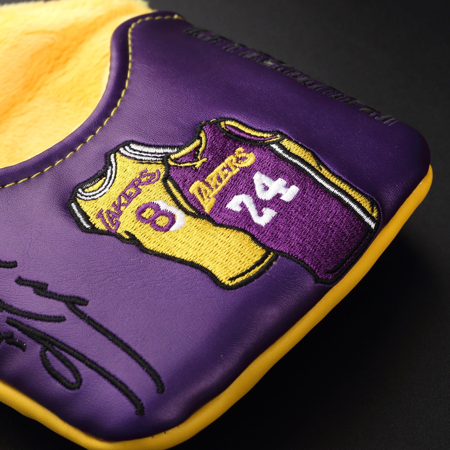 KOBE BRYANT The Legend-Mallet Putter Headcover