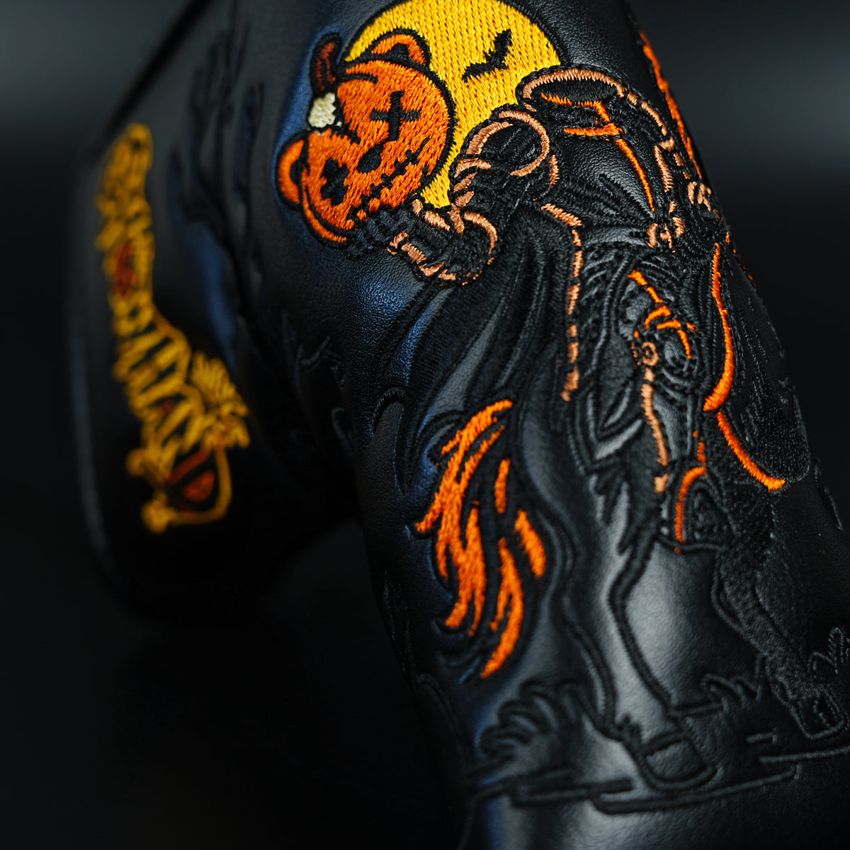 Headless Tiber – Blade Putter Headcover